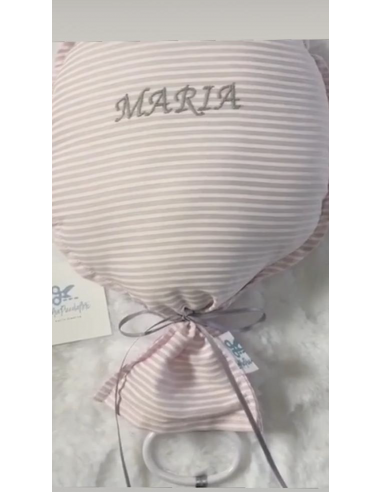 Cuscino a palloncino con nome ricamato