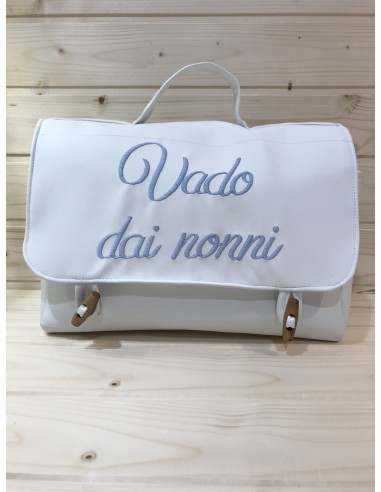 Borsa tracolla, vado dai nonni in...