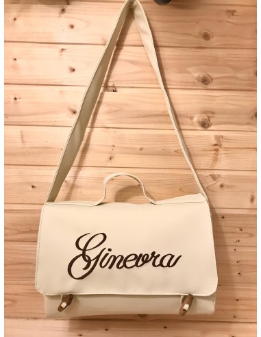 Borsa in ecopelle con nome ricamato