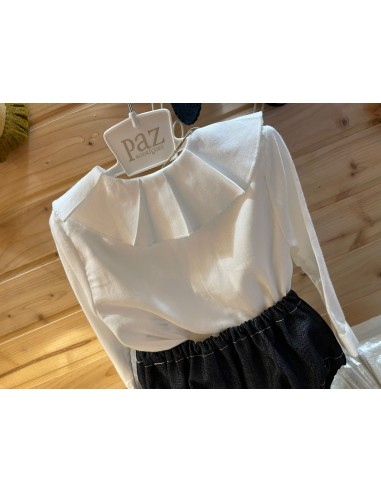 camicia in cotone bianca con colletto...