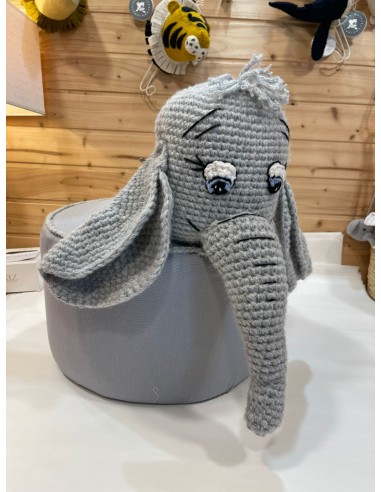 pouf con testa animale fatta a mano