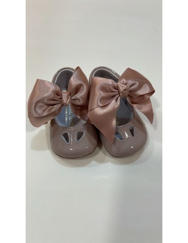 Scarpine lucide con fiocco raso